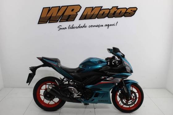 YAMAHA YZF R3 ABS YAMAHA YZF R3 ABS